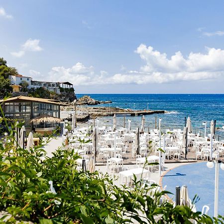 Riva Smeralda Camping Lodge Milazzo Kültér fotó