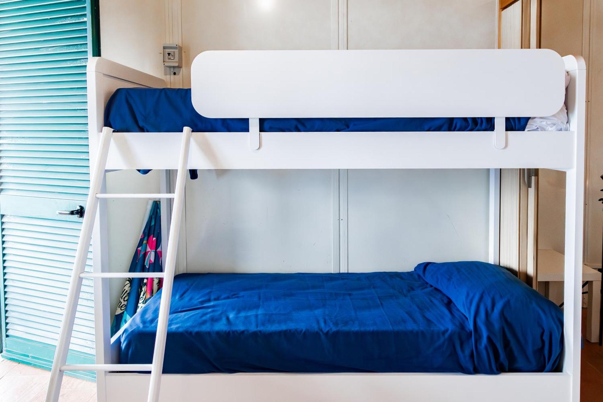 Riva Smeralda Camping Lodge Milazzo Kültér fotó