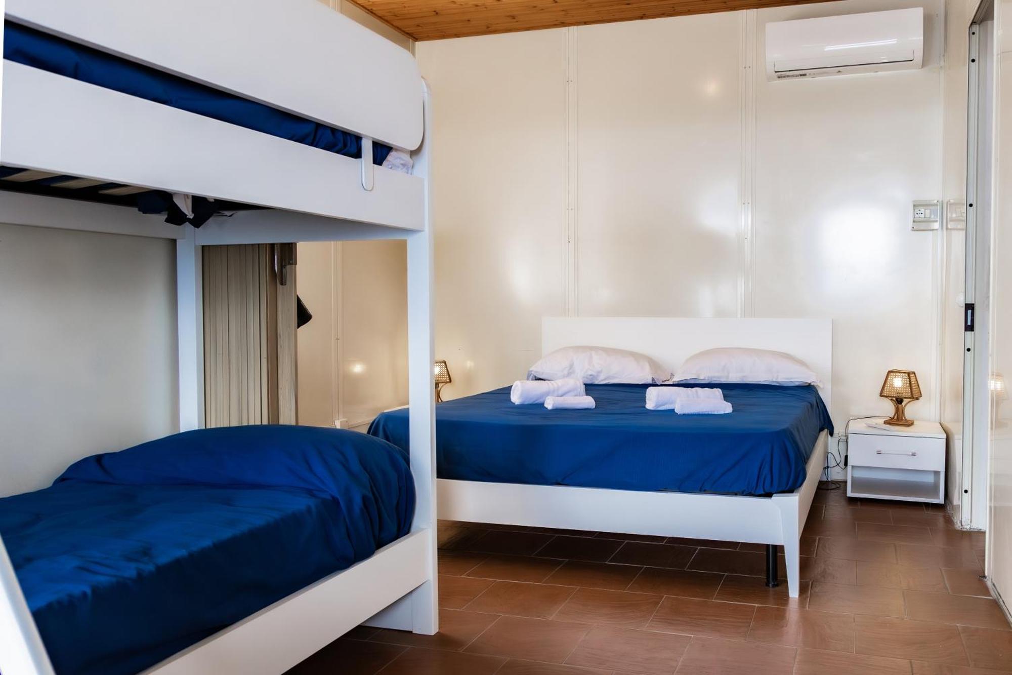 Riva Smeralda Camping Lodge Milazzo Kültér fotó
