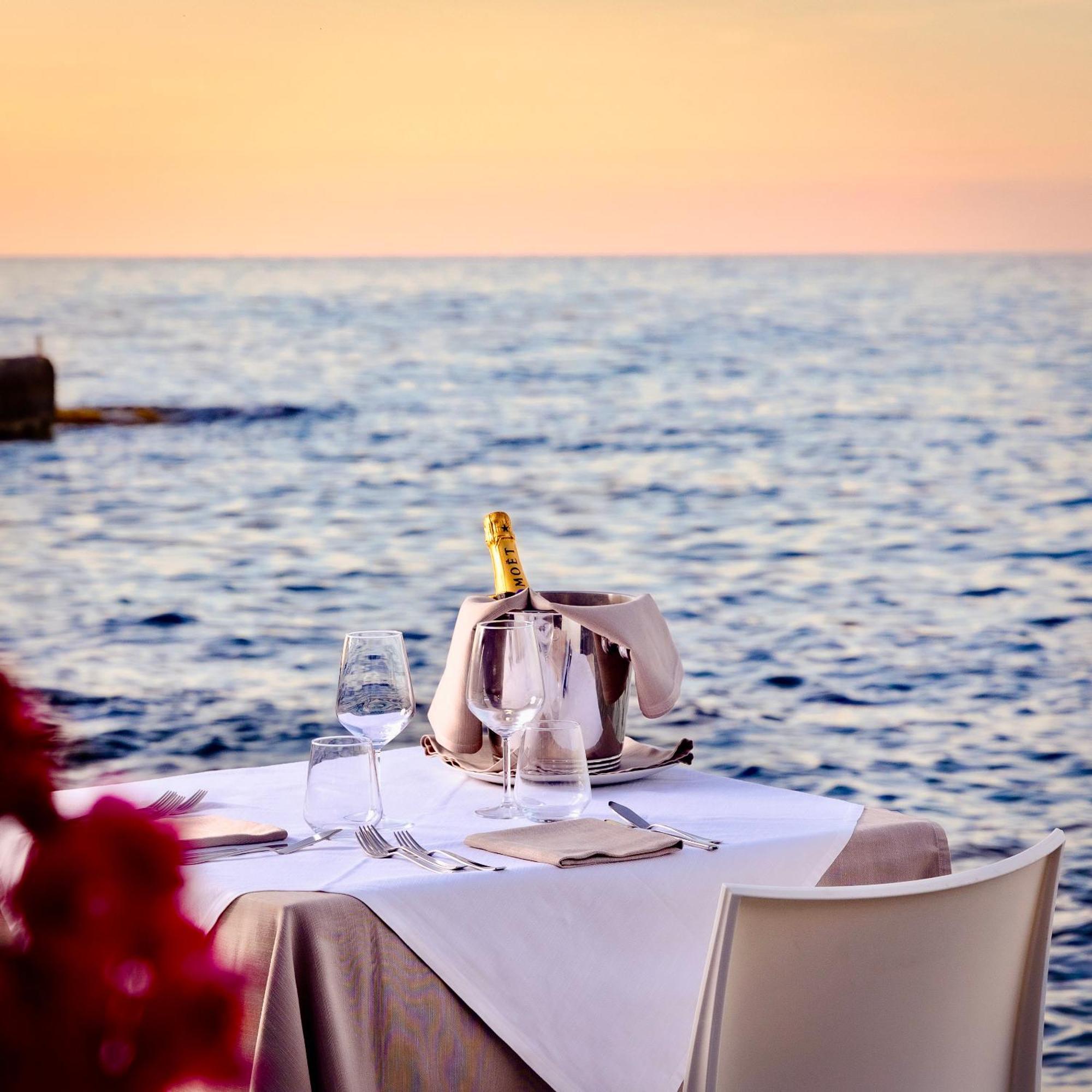 Riva Smeralda Camping Lodge Milazzo Kültér fotó