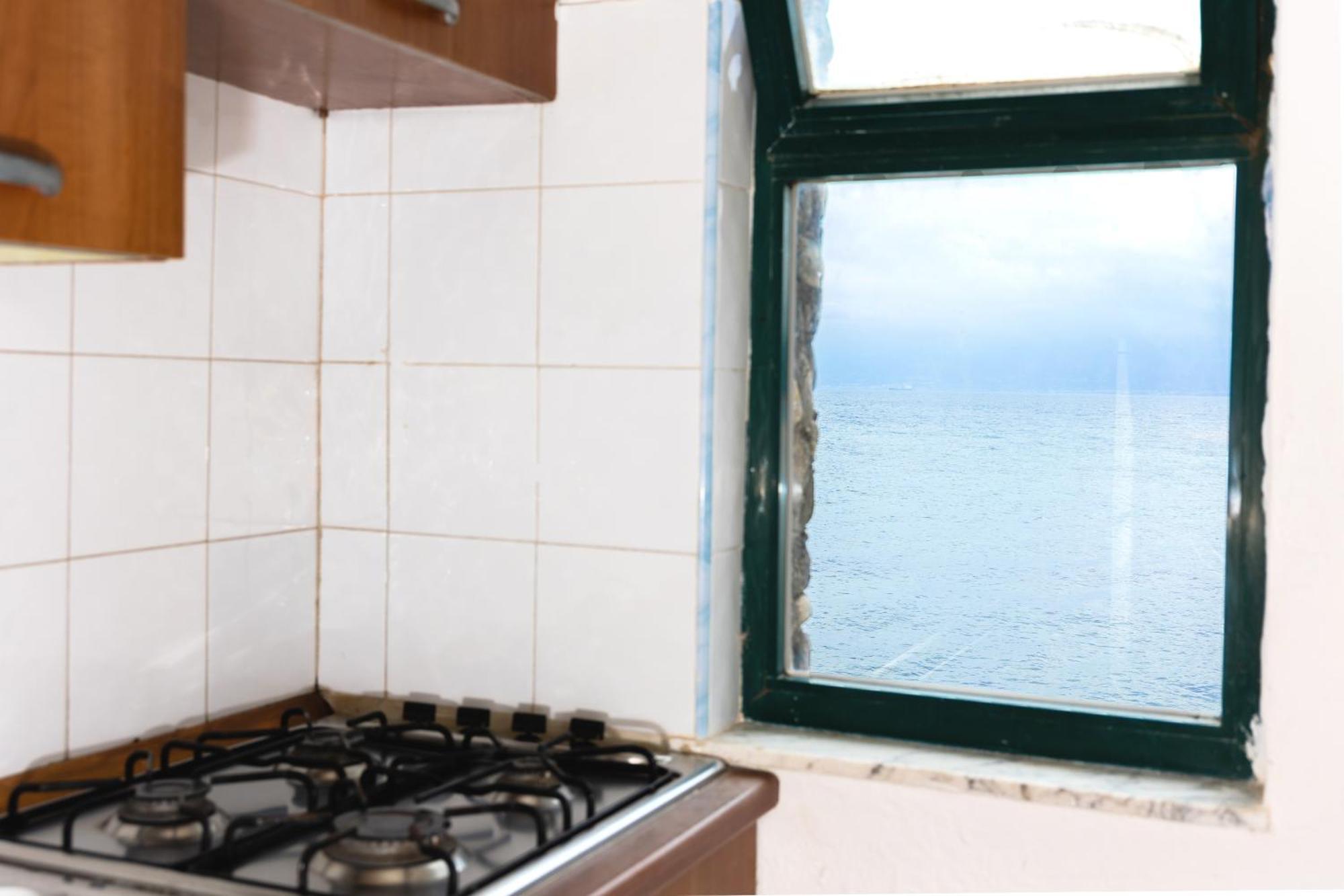 Riva Smeralda Camping Lodge Milazzo Kültér fotó