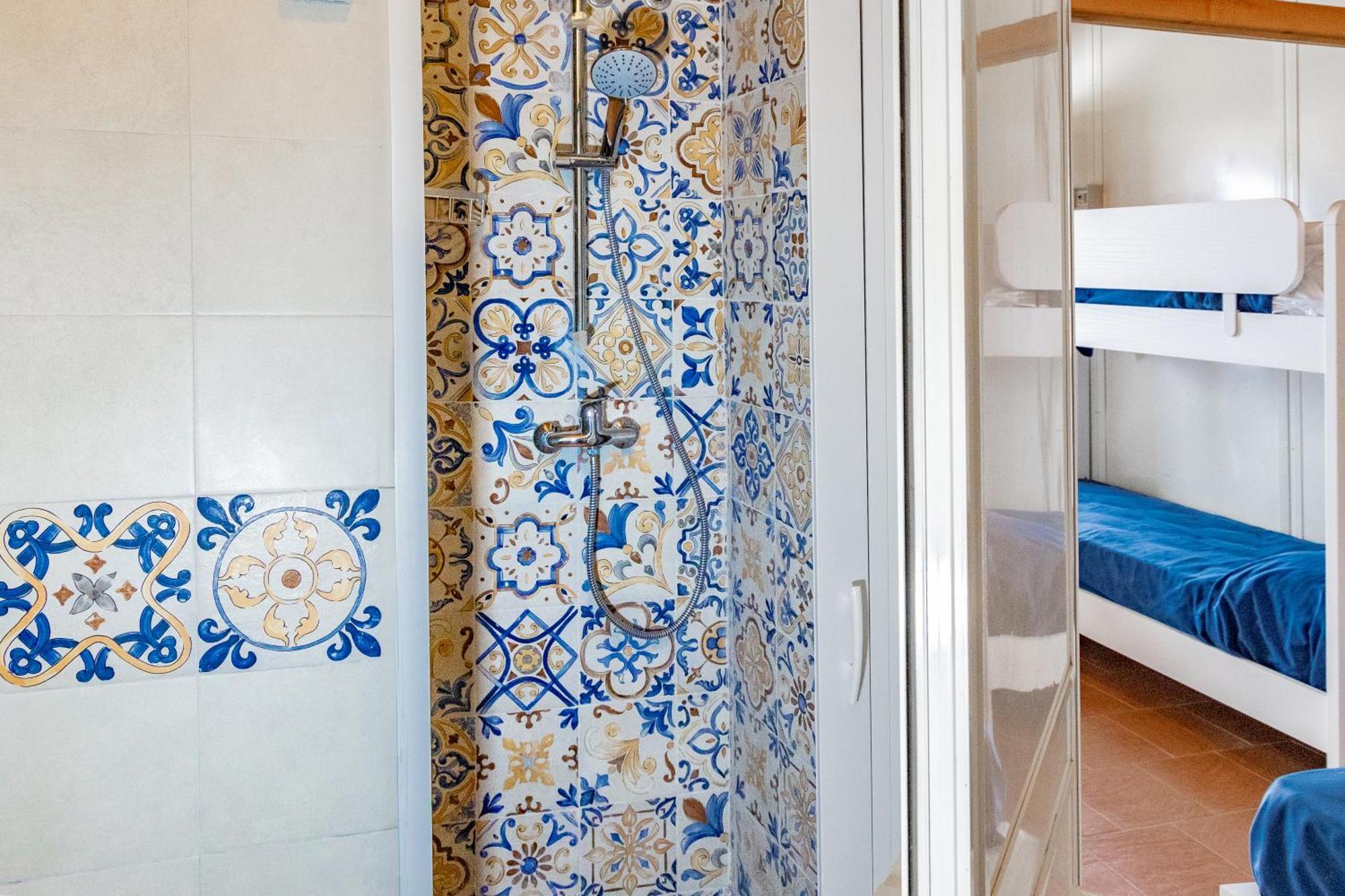 Riva Smeralda Camping Lodge Milazzo Kültér fotó