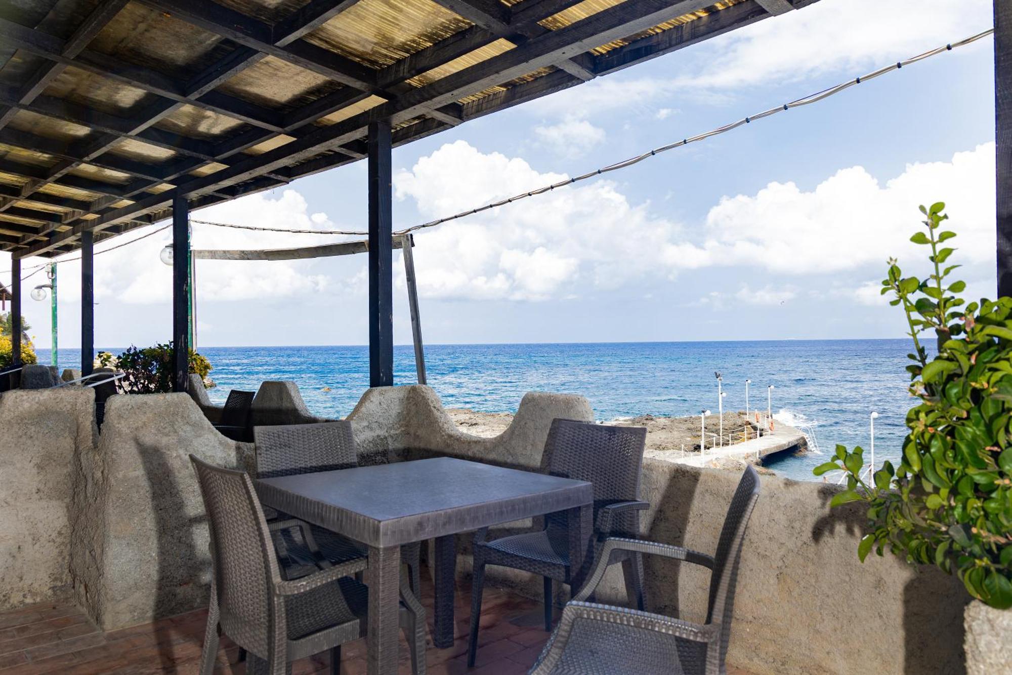 Riva Smeralda Camping Lodge Milazzo Kültér fotó