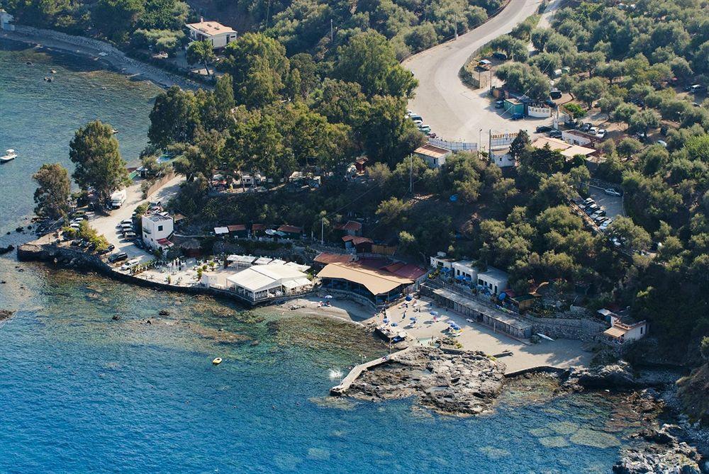 Riva Smeralda Camping Lodge Milazzo Kültér fotó