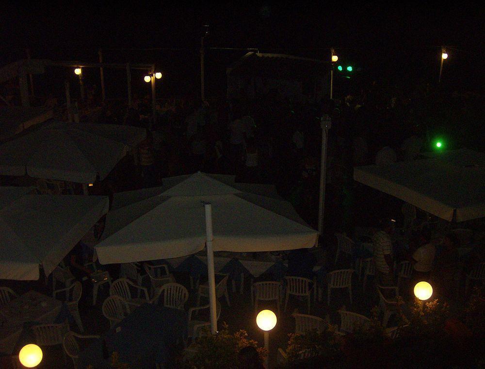Riva Smeralda Camping Lodge Milazzo Kültér fotó
